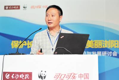 Macintosh HD:Users:macbookpro:Desktop:A0b009.jpg